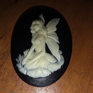 Sitting Fairy Cameo Mold, Jewelry Making, Resin / Polymer Clay 3x2 Cm